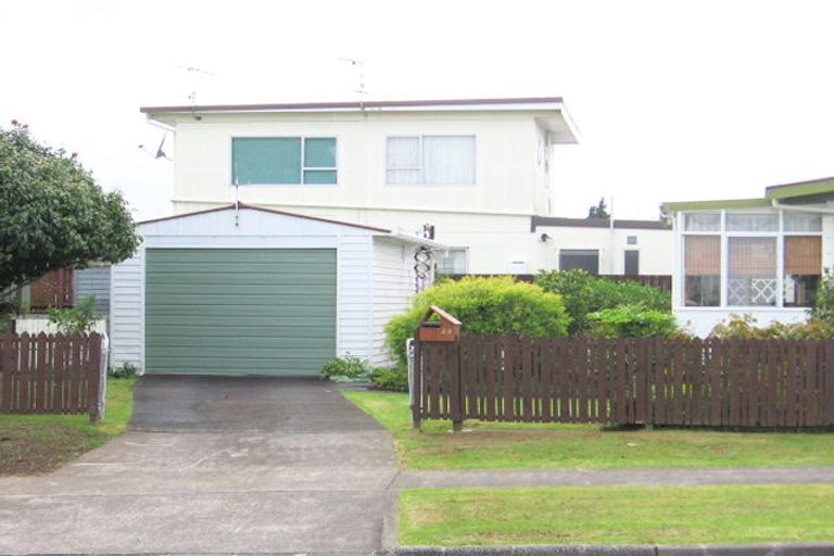Photo of property in 2a Weymouth Road, Manurewa, Auckland, 2102