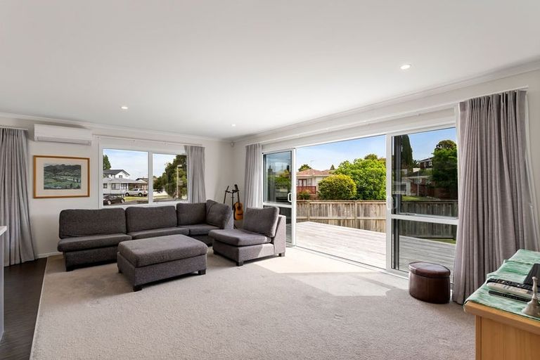 Photo of property in 13 Ruth Street, Manurewa, Auckland, 2102