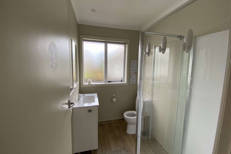 Photo of property in 5a Rosebank Avenue, Avalon, Lower Hutt, 5011