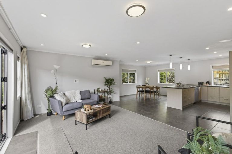 Photo of property in 2 John Mana Way, Marfell, New Plymouth, 4310