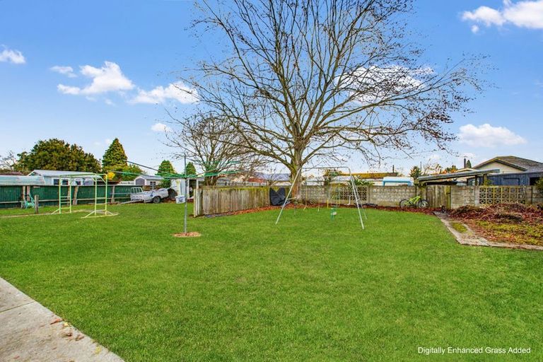 Photo of property in 37 York Road, Riversdale, 9776