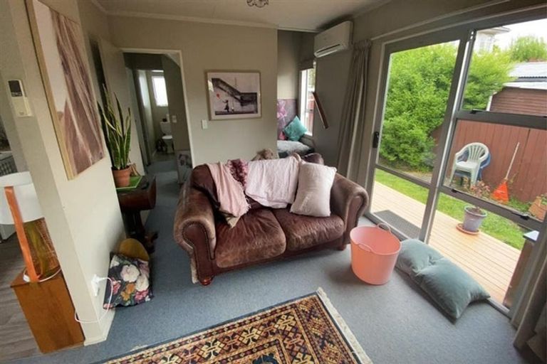 Photo of property in 2/142 Parkers Road, Tahunanui, Nelson, 7011