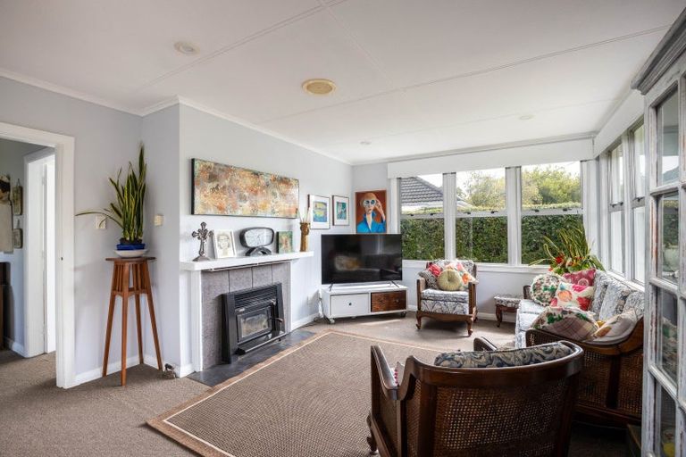 Photo of property in 5 Camden Street, Vogeltown, New Plymouth, 4310