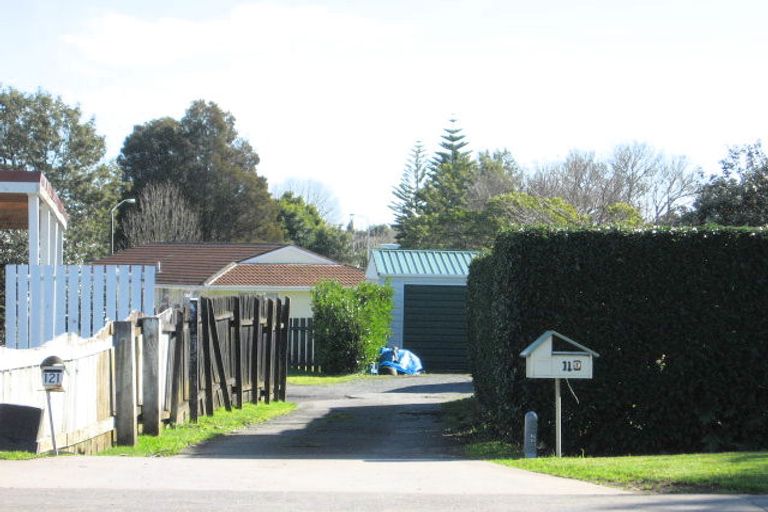 Photo of property in 121 Dominion Road, Papakura, 2110
