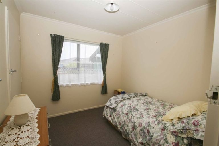 Photo of property in 20 O'byrne Street, Waikiwi, Invercargill, 9810