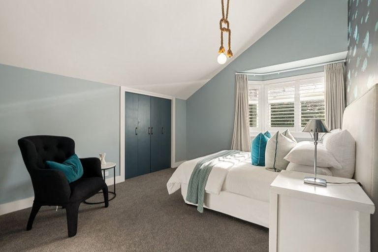 Photo of property in 39 Maungakiekie Avenue, Greenlane, Auckland, 1051