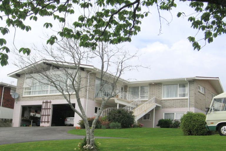 Photo of property in 55 Freyberg Street, Otumoetai, Tauranga, 3110