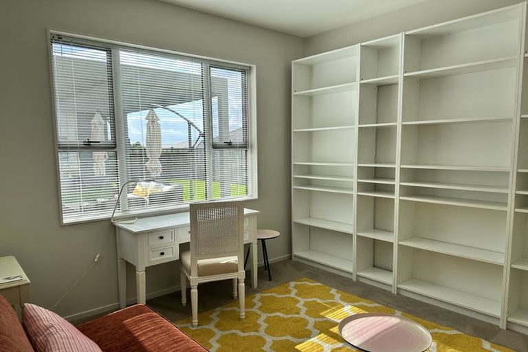 Photo of property in 20 Lydiard Place, Beachlands, Auckland, 2018