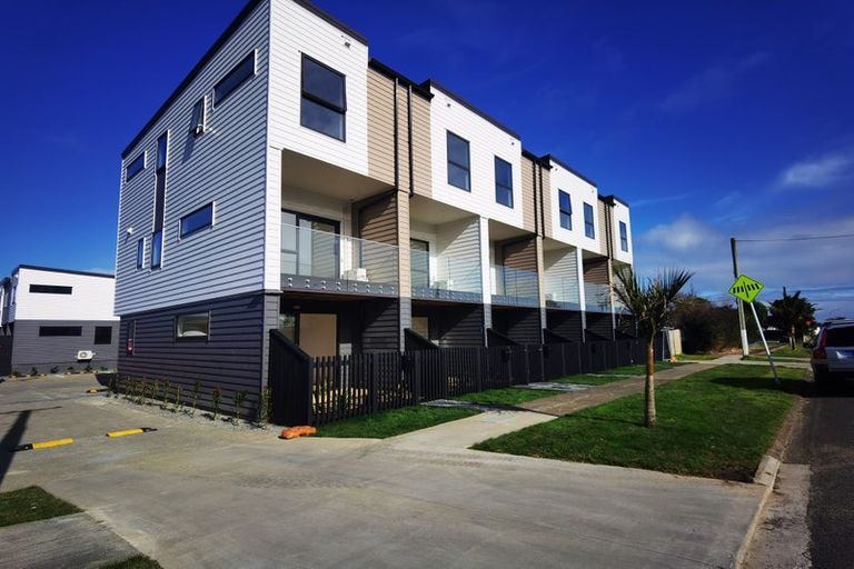 Photo of property in 252 Polson Hill Drive, Aokautere, 4471