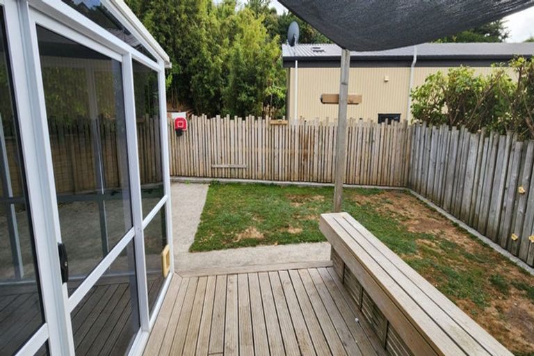 Photo of property in 21 Whakawhiti Street, Marfell, New Plymouth, 4310
