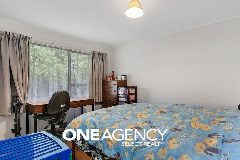 Photo of property in 1/11 Te Arawi Street, Takapuwahia, Porirua, 5022