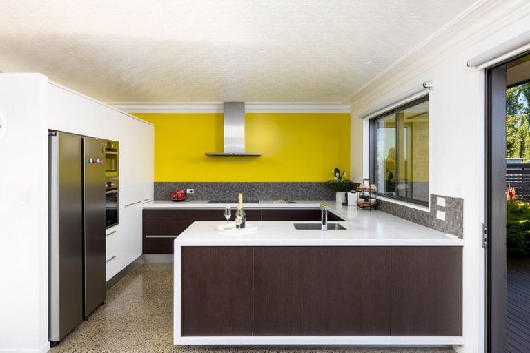 Photo of property in 65 Metehau Street, Marshland, Christchurch, 8083