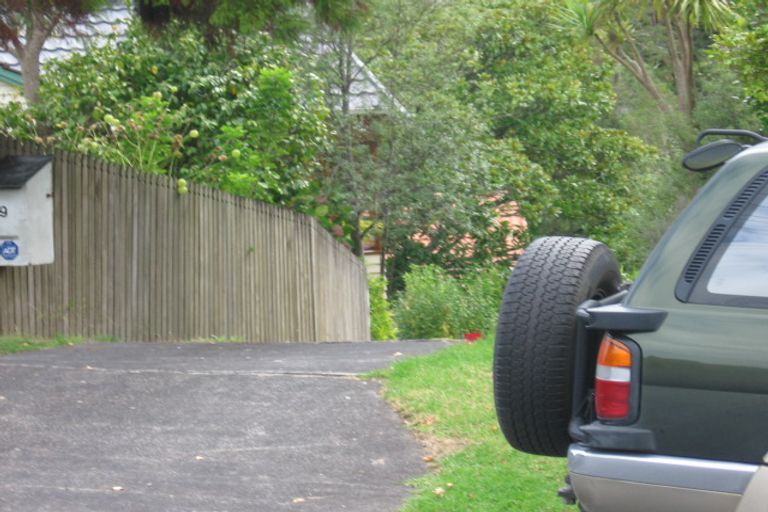 Photo of property in 29 West Lynn Road, Titirangi, Auckland, 0604