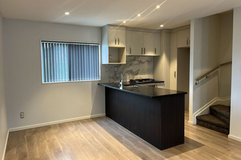 Photo of property in 75 Bordeaux Parade, Te Atatu South, Auckland, 0610