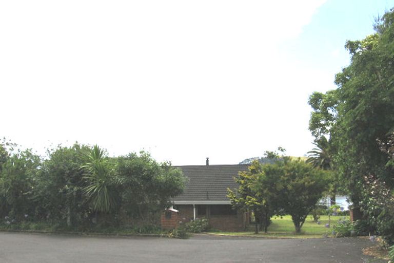 Photo of property in 12 Convamore Lane, Mount Wellington, Auckland, 1060