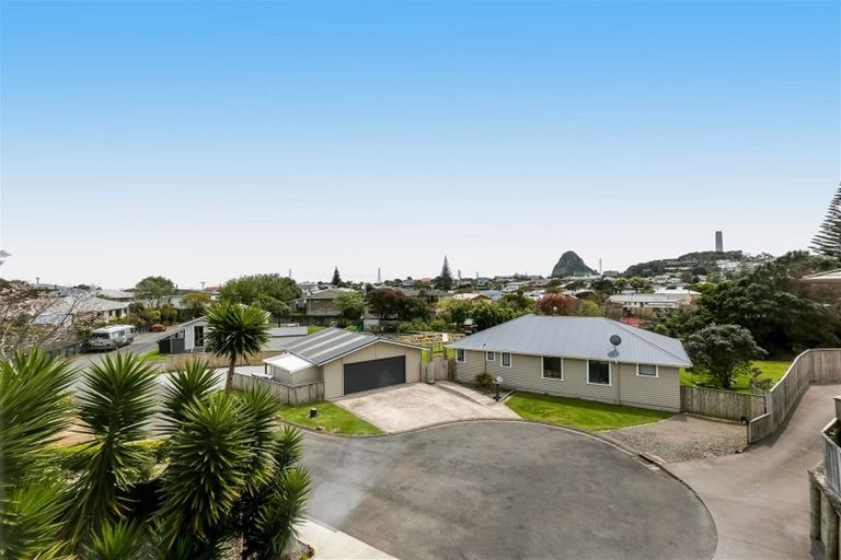 Photo of property in 14 Lavender Close, Spotswood, New Plymouth, 4310