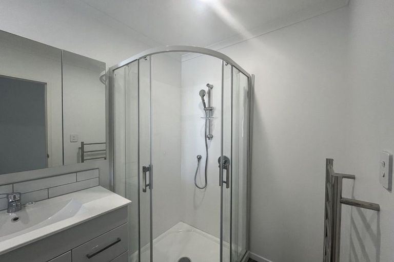 Photo of property in 37 Ngae Place, Mangere East, Auckland, 2024