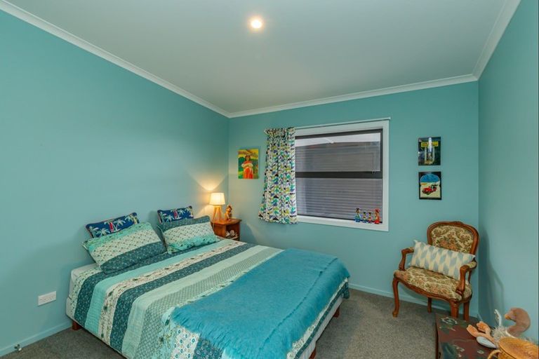 Photo of property in 134 Gladstone Road, Levin, 5571