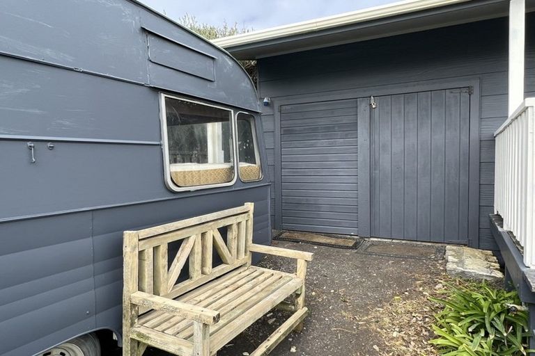 Photo of property in 11a Beach Road, Mokau, 4376