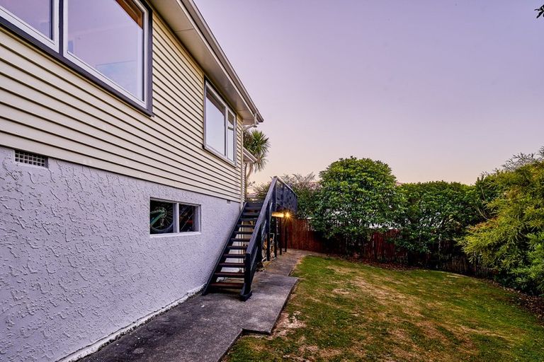Photo of property in 58 Helston Road, Paparangi, Wellington, 6037