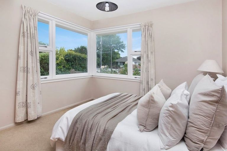 Photo of property in 15 Hounslow Street, Ilam, Christchurch, 8041