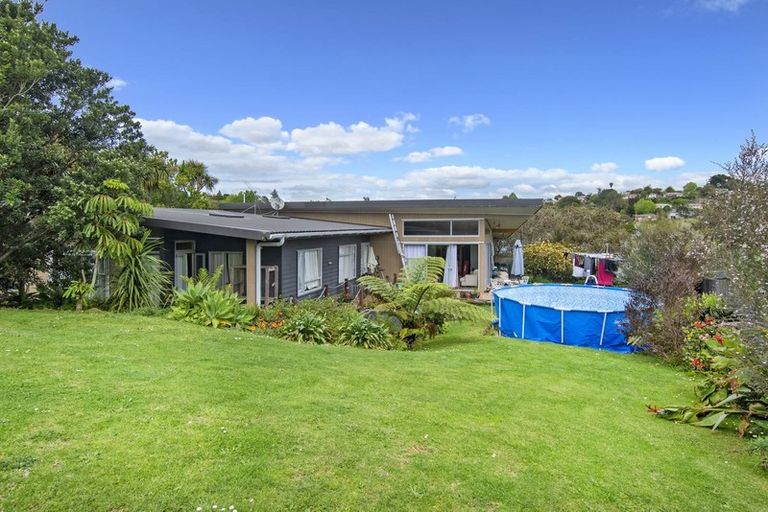 Photo of property in 98a Alcoba Street, Te Kamo, Whangarei, 0112