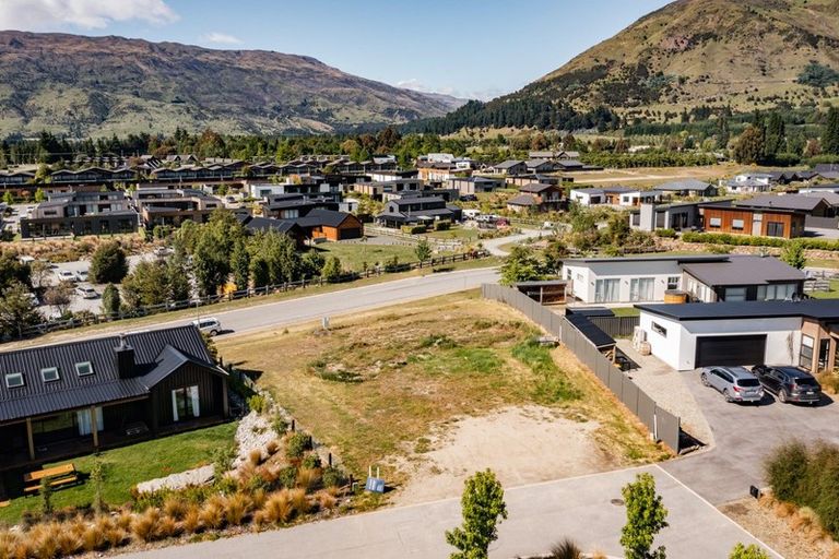 Photo of property in 3 Hollywood Rise, Wanaka, 9305