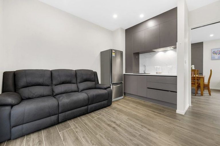 Photo of property in 11 Puruatanga Drive, Flat Bush, Auckland, 2019