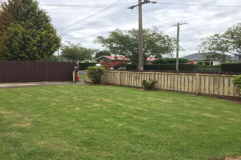 Photo of property in 22 Queen Street, Mosgiel, 9024