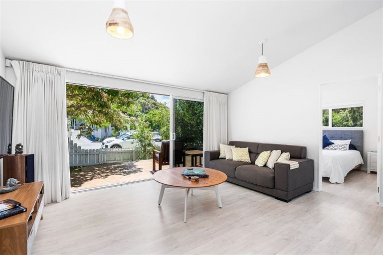 Photo of property in 35a Kopipi Crescent, Ngunguru, Whangarei, 0173