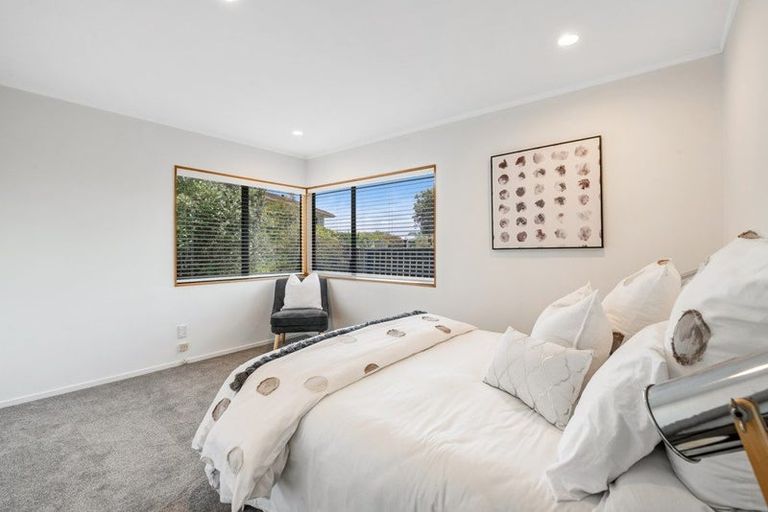 Photo of property in 8b Duncansby Road, Stanmore Bay, Whangaparaoa, 0932