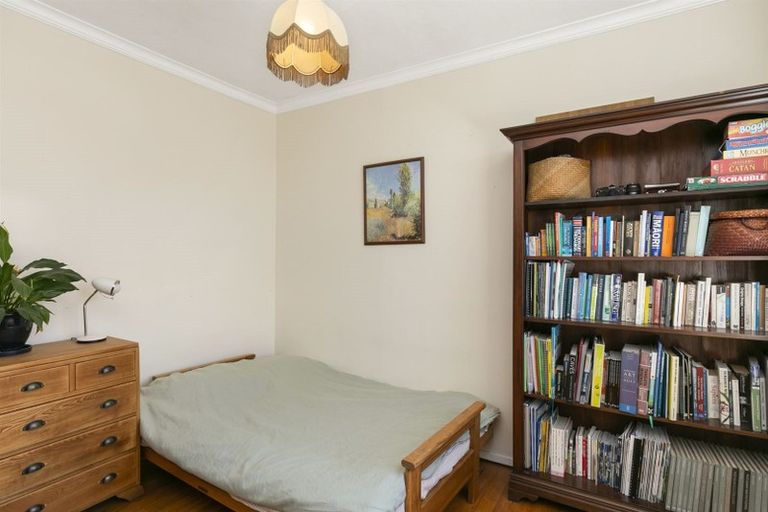 Photo of property in 26 Imperial Terrace, Melrose, Wellington, 6022