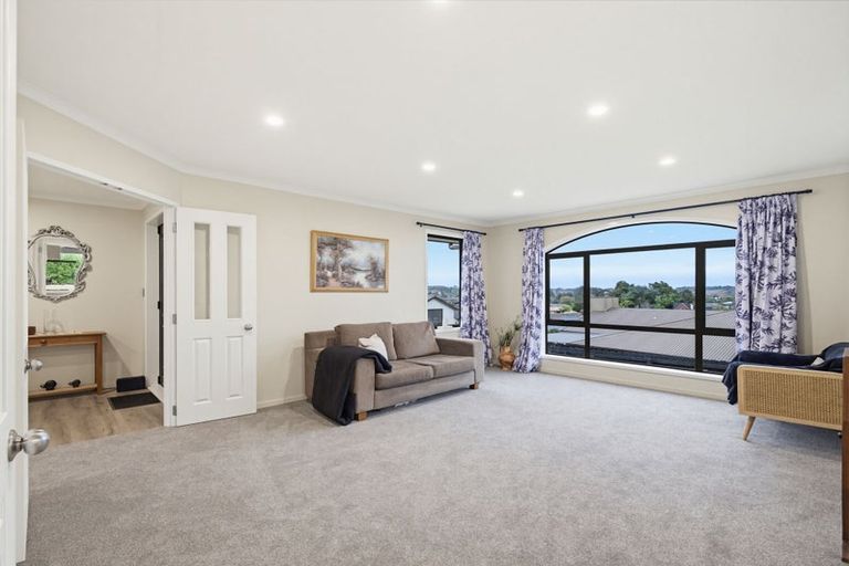 Photo of property in 39a Max Short Drive, Pukekohe, 2120