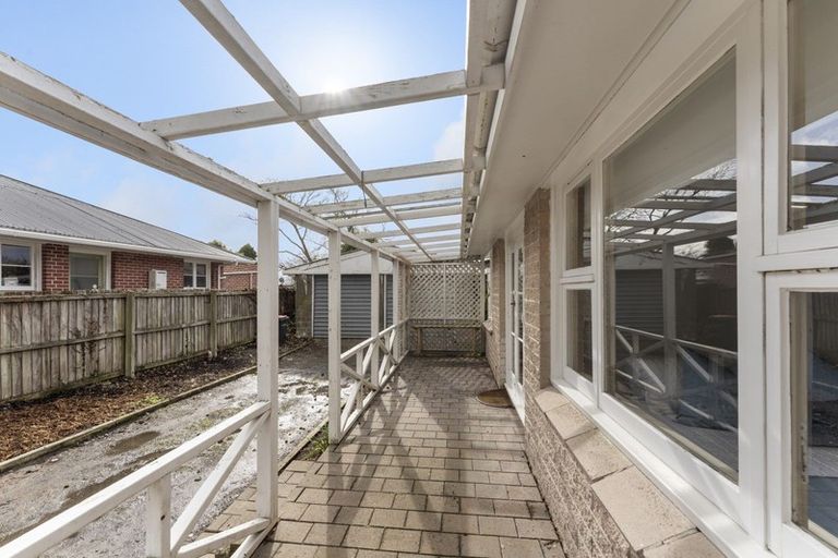 Photo of property in 44 Bevington Street, Avonhead, Christchurch, 8042