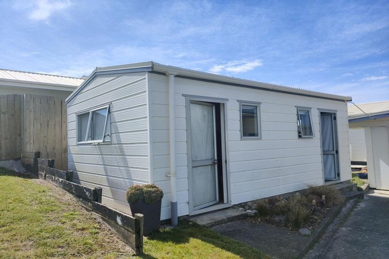 Photo of property in 463 Pukehina Parade, Pukehina, Te Puke, 3189