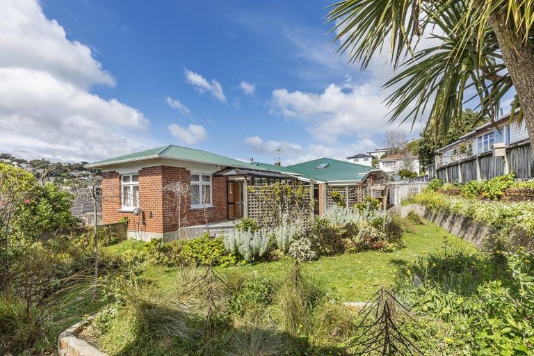 Photo of property in 20 Manuka Street, Miramar, Wellington, 6022