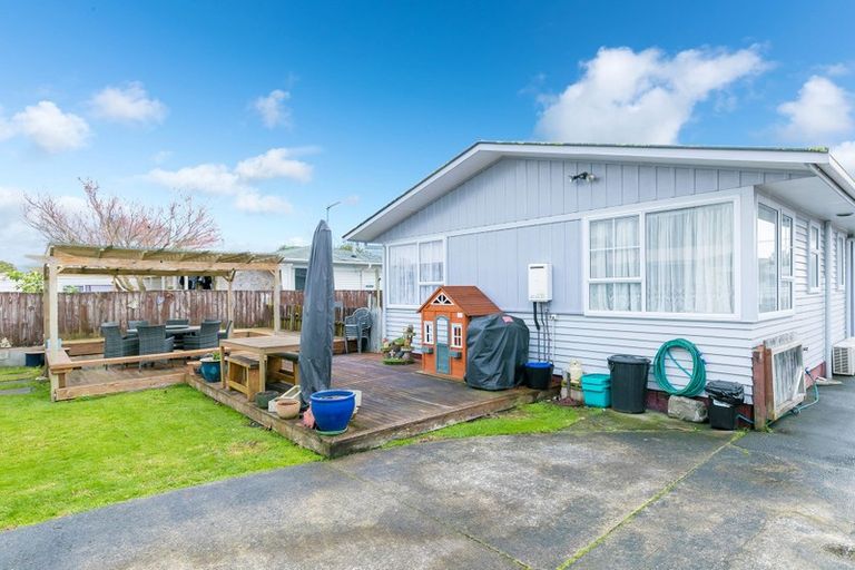 Photo of property in 21 Yvonne Street, Melville, Hamilton, 3206