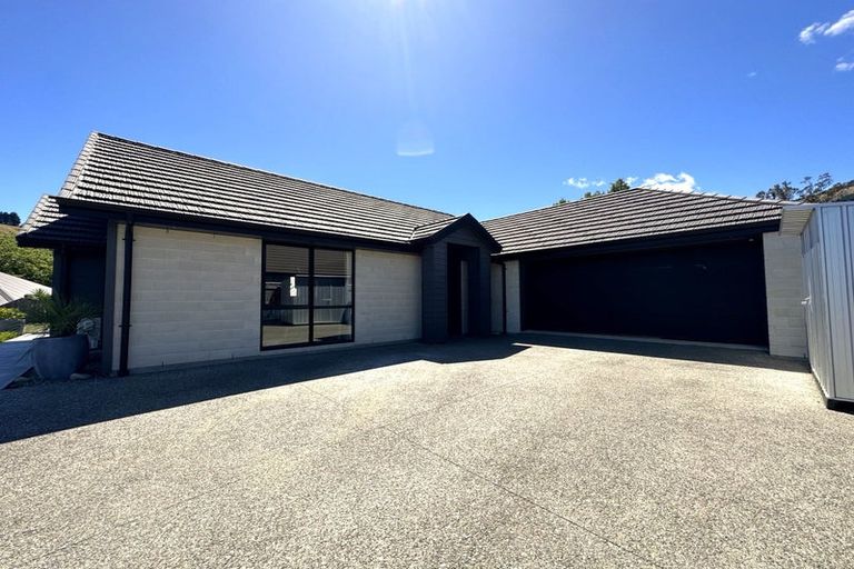 Photo of property in 11 Greenfield Lane, Stoke, Nelson, 7011