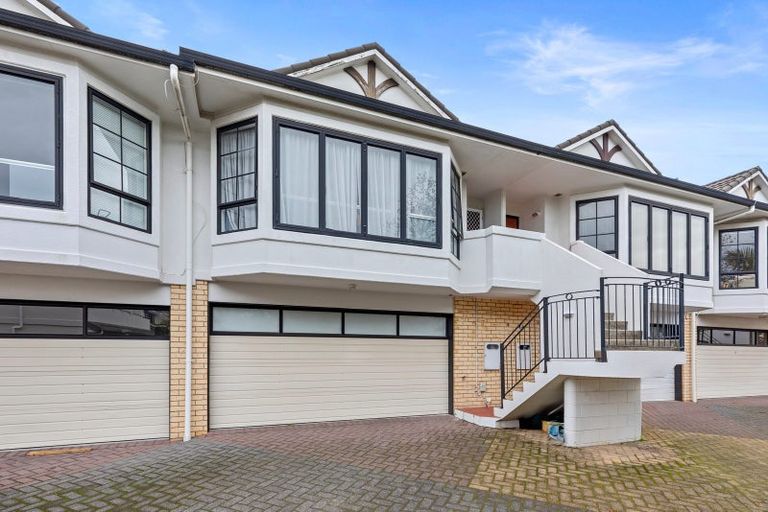 Photo of property in 32d Miro Street, Mount Maunganui, 3116