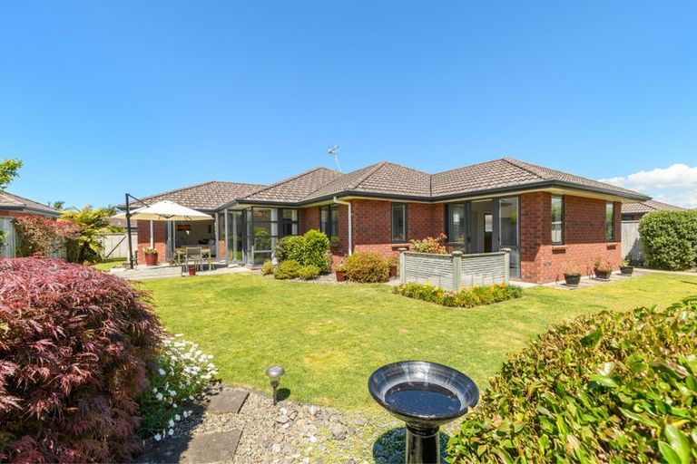 Photo of property in 66 Carrington Drive, Papamoa Beach, Papamoa, 3118