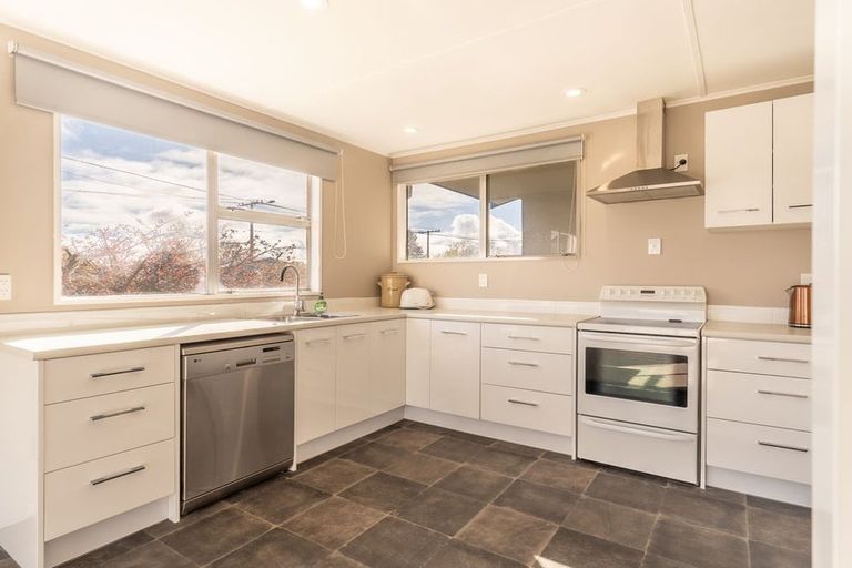 Photo of property in 8 Hopkins Road, Twizel, 7901