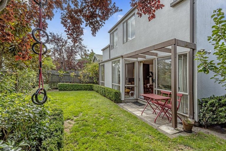 Photo of property in 1/10 Kinloch Street, St Albans, Christchurch, 8014