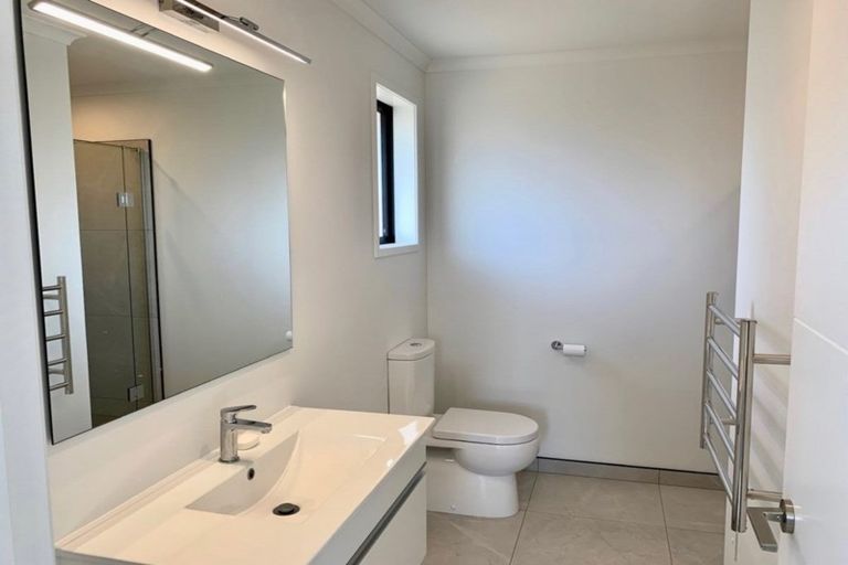 Photo of property in 14 Tangaroa Street, Waitara, 4320