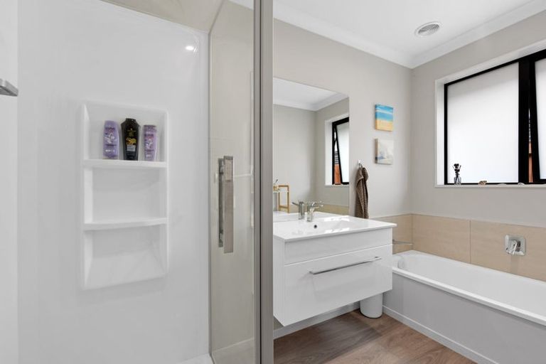 Photo of property in 100 Iwa Street, Mapua, 7005