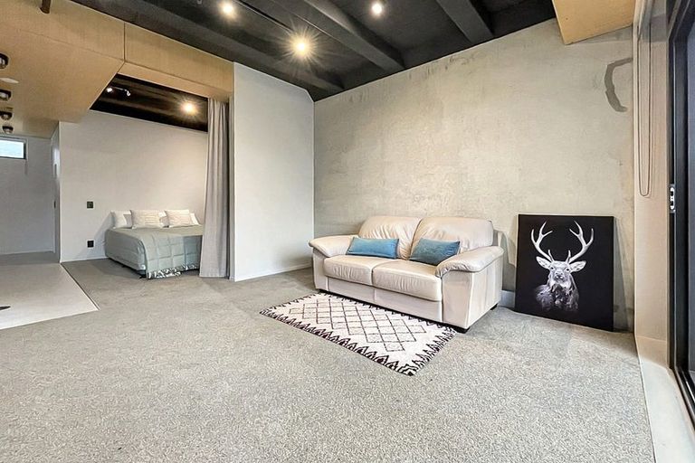 Photo of property in Vedado Apartments, 106/41 Hopper Street, Mount Cook, Wellington, 6011