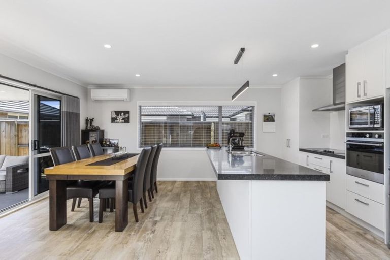 Photo of property in 31 Parkside Mews, Papamoa, 3118