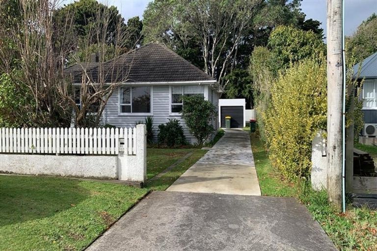Photo of property in 157 Frankley Road, Frankleigh Park, New Plymouth, 4310