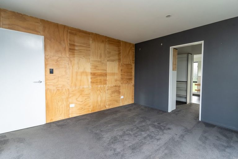 Photo of property in 67 Withells Road, Avonhead, Christchurch, 8042