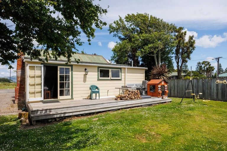 Photo of property in 10 Ngaire Street, Longburn, Palmerston North, 4412