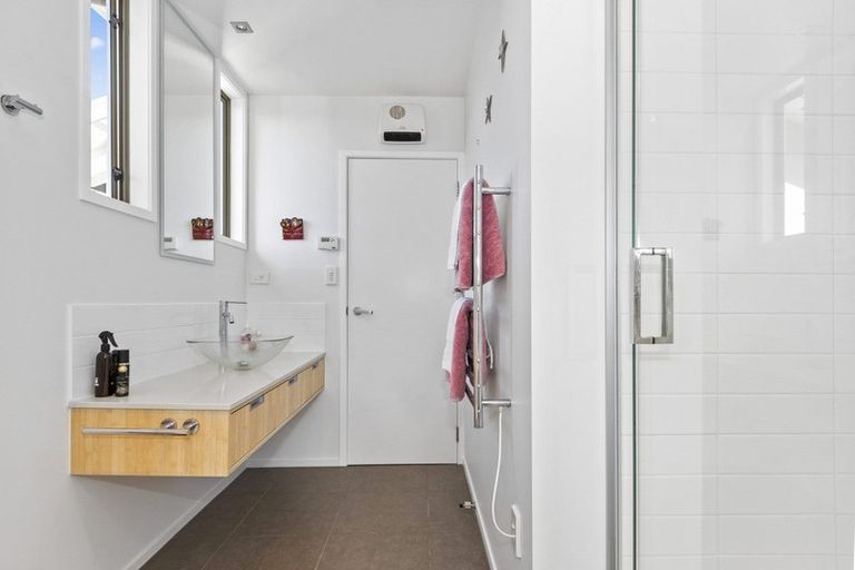 Photo of property in 53a Maxwells Road, Otumoetai, Tauranga, 3110